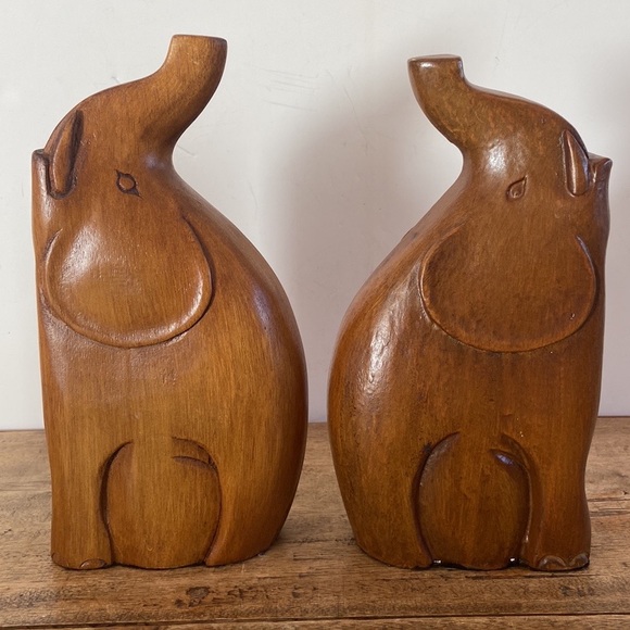 Vintage Carved Wood Elephant Bookends - Picture 7 of 12